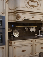 Кухонный портал в классическом стиле