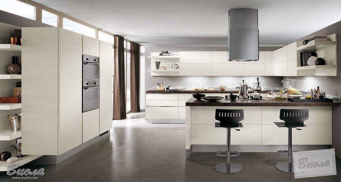Красивый ремонт кухонного помещения в стиле Хай-Тек купить по лучшим ценам