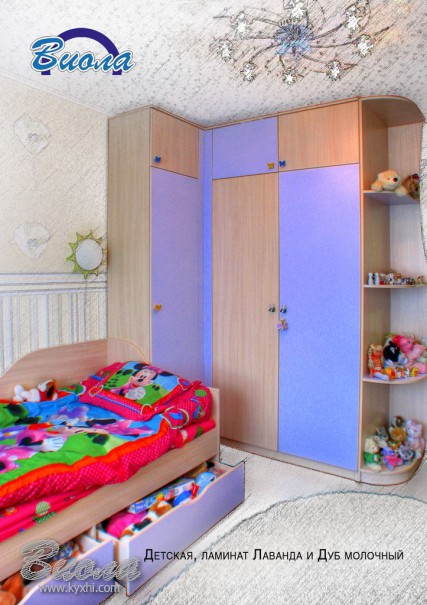 Дизайн детской - угловой шкаф и кровать