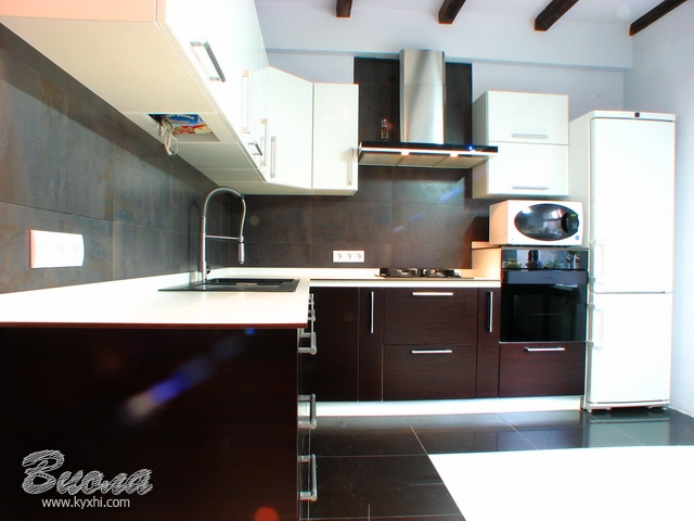 строгие лини создают особый шарм