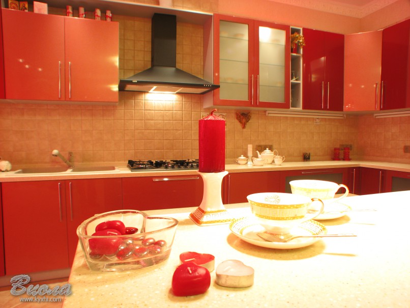 красная кухня - атмосфера страсти