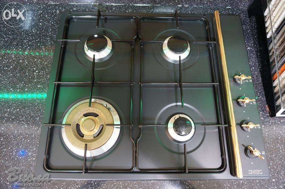 Элитная варочная поверхность от Smeg