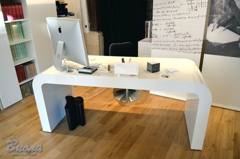 Радиусный стол из МДф для работы в офис купить по лучшим ценам