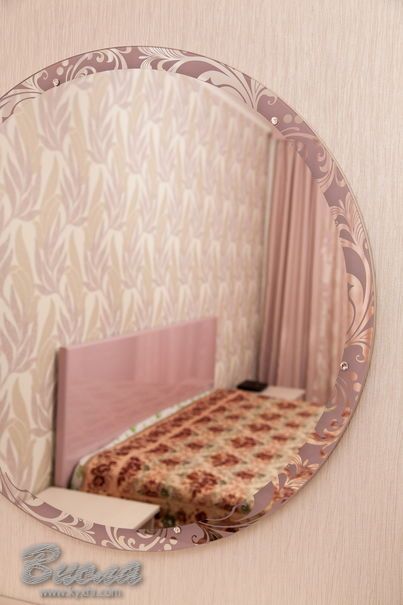 Спальня в розовых тонах из МДФ