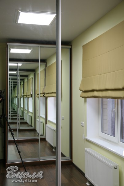 Шкаф-Купе угловой зеркальный